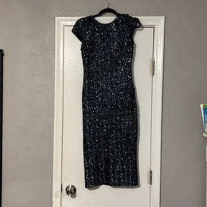 Dress the Population navy sequins cap sleeve midi length dress